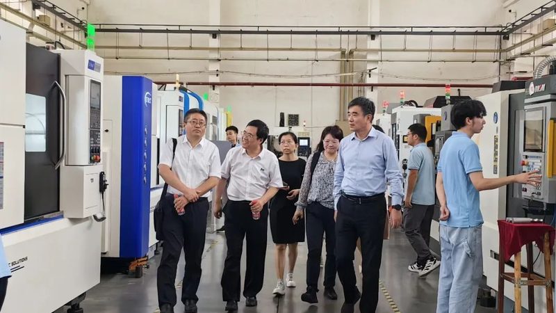 卧式加工中心：揭秘其核心工艺与选型要点